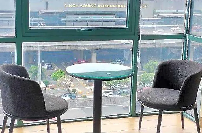 호텔 Rqui Condotel Near Airport & World 3*